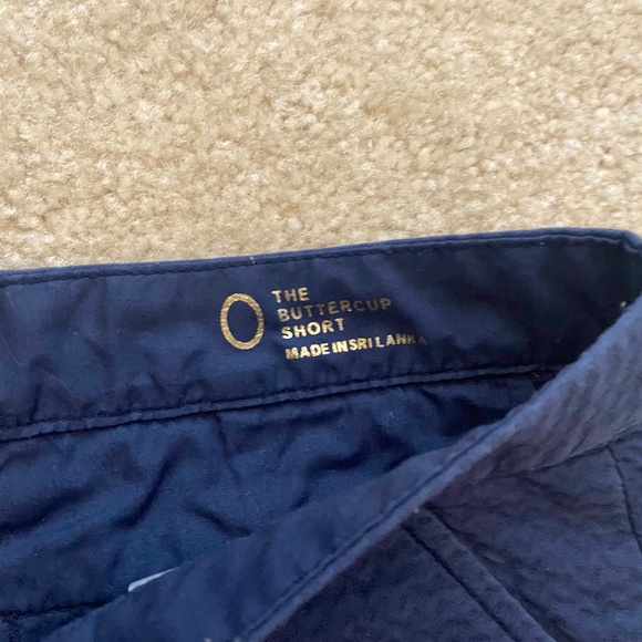 Lilly Pulitzer Buttercup Stretch Shorts in Navy - Size 0 - Picture 4 of 4